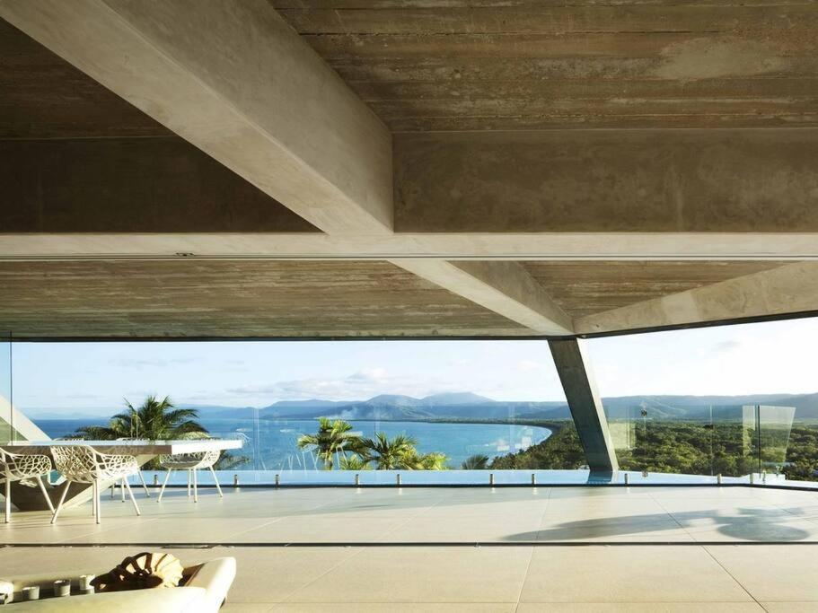 Вилла 'The Edge' Unique Luxury Experience Порт Дуглас Экстерьер фото